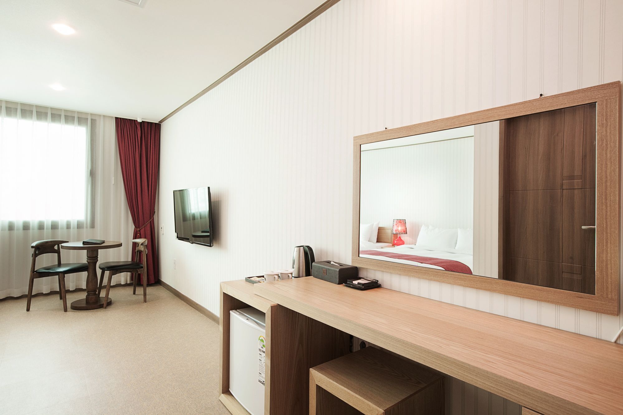 Hotel California Seogwipo Dış mekan fotoğraf