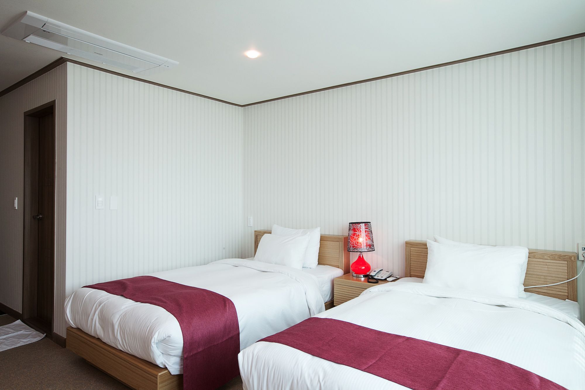 Hotel California Seogwipo Dış mekan fotoğraf